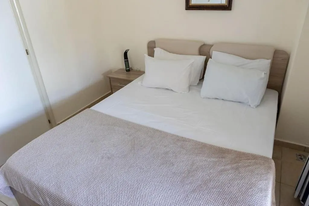 Emerald Family Maisonette Villa Siviri